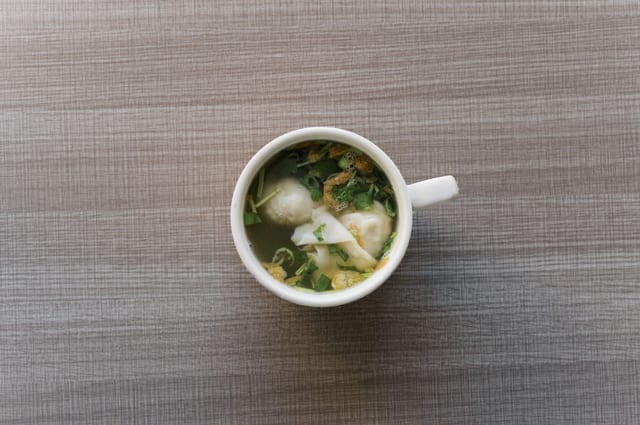 A8. Wonton Soup Cup.